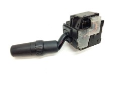 Recambio de mando luces para mazda 3 berlina (bk) 2.0 crtd active+ referencia OEM IAM 17D682   2