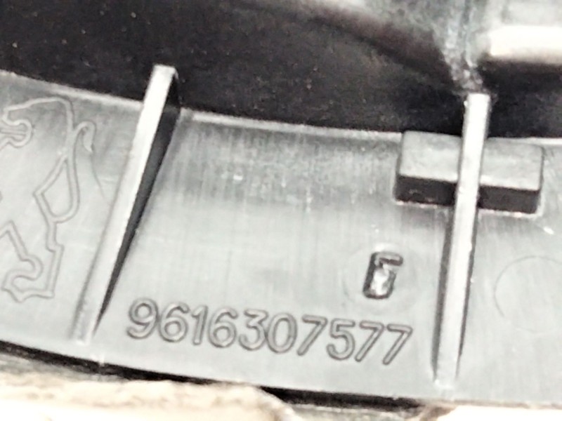 Recambio de maneta interior delantera izquierda para peugeot 406 (8b) 1.8 16v referencia OEM IAM 9616307577  