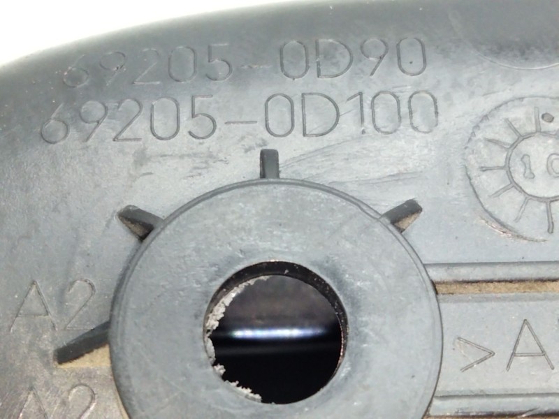 Recambio de maneta interior delantera izquierda para toyota yaris (_p13_) 1.4 d (nlp130_) referencia OEM IAM 692050D90  