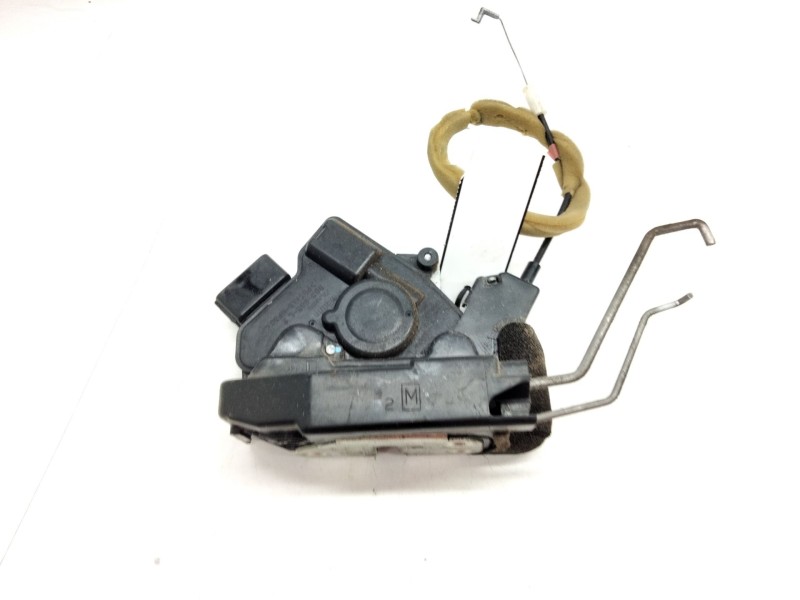 Recambio de cerradura puerta delantera izquierda para mazda 3 berlina (bk) 2.0 crtd active+ referencia OEM IAM B83B85L  