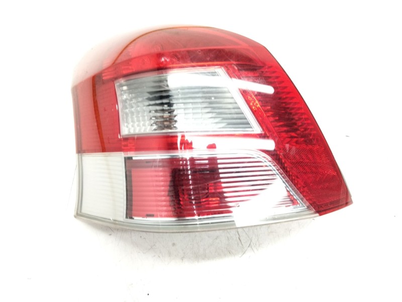 Recambio de piloto trasero izquierdo para toyota yaris (_p13_) 1.4 d (nlp130_) referencia OEM IAM   