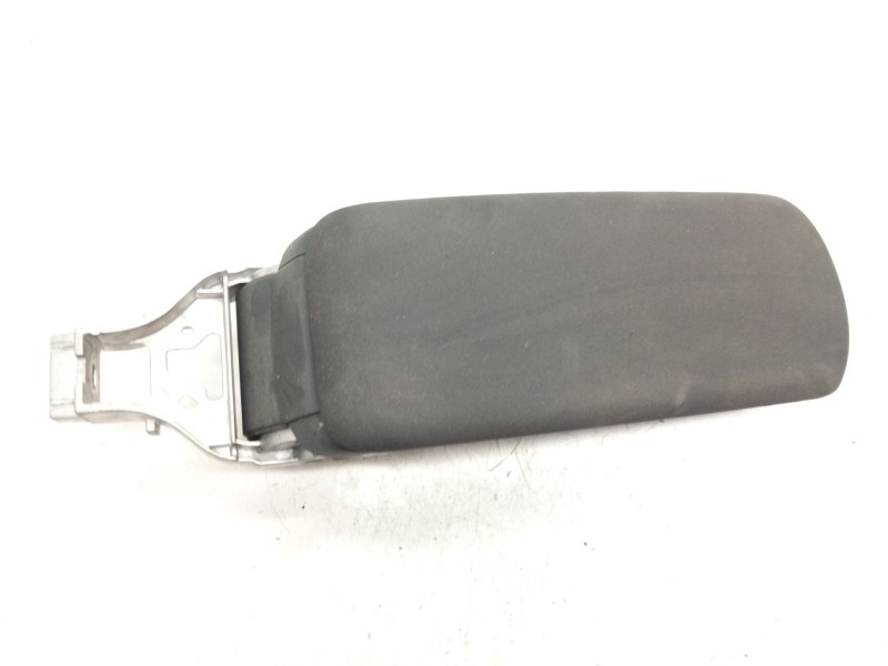 Recambio de reposabrazos para audi a1 (8xk) 1.0 tfsi referencia OEM IAM 8X0864207  