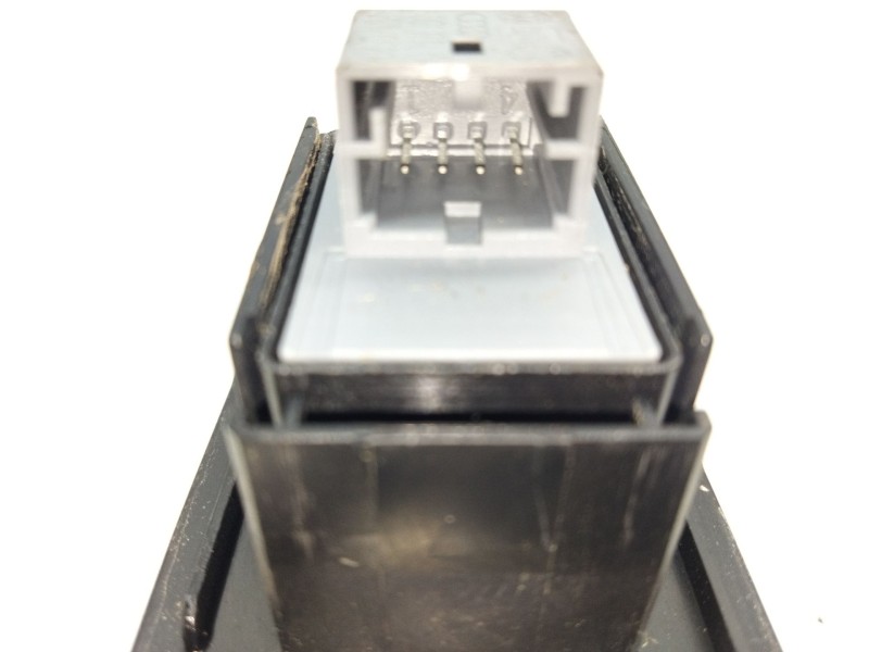 Recambio de mando elevalunas trasero izquierdo para audi a1 (8xk) 1.0 tfsi referencia OEM IAM 4H0959855A  