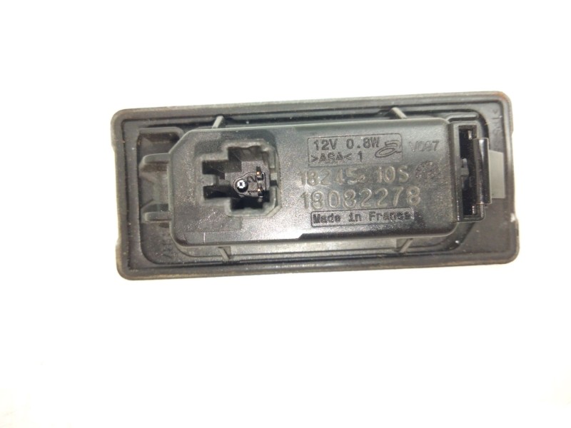 Recambio de piloto matricula para audi a1 (8xk) 1.0 tfsi referencia OEM IAM 5NA943021  