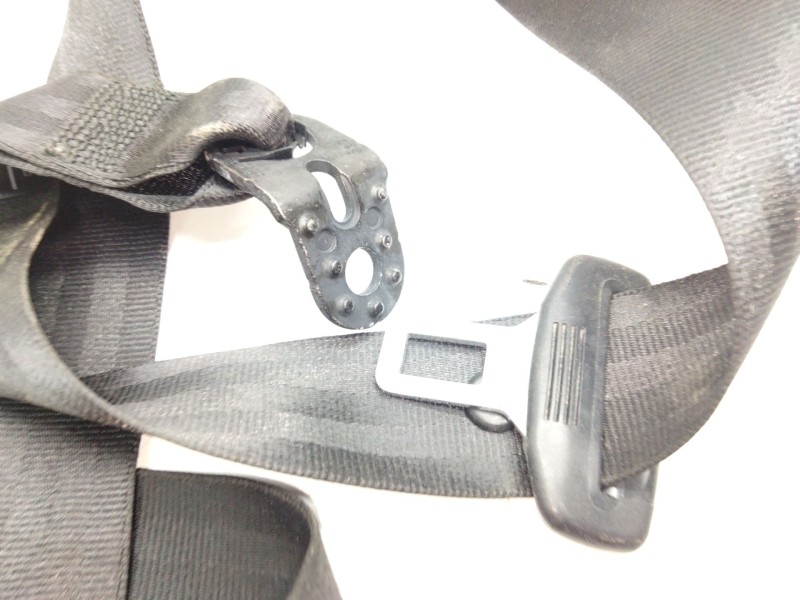 Recambio de cinturon seguridad trasero izquierdo para audi a1 (8xk) 1.0 tfsi referencia OEM IAM 8X4857805C  