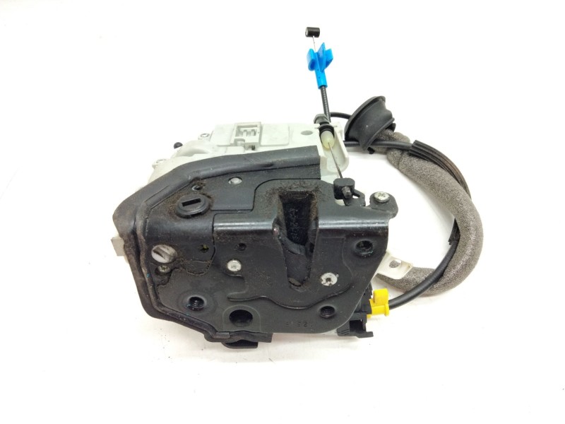 Recambio de cerradura puerta trasera izquierda para audi a1 (8xk) 1.0 tfsi referencia OEM IAM 8X0839015E  