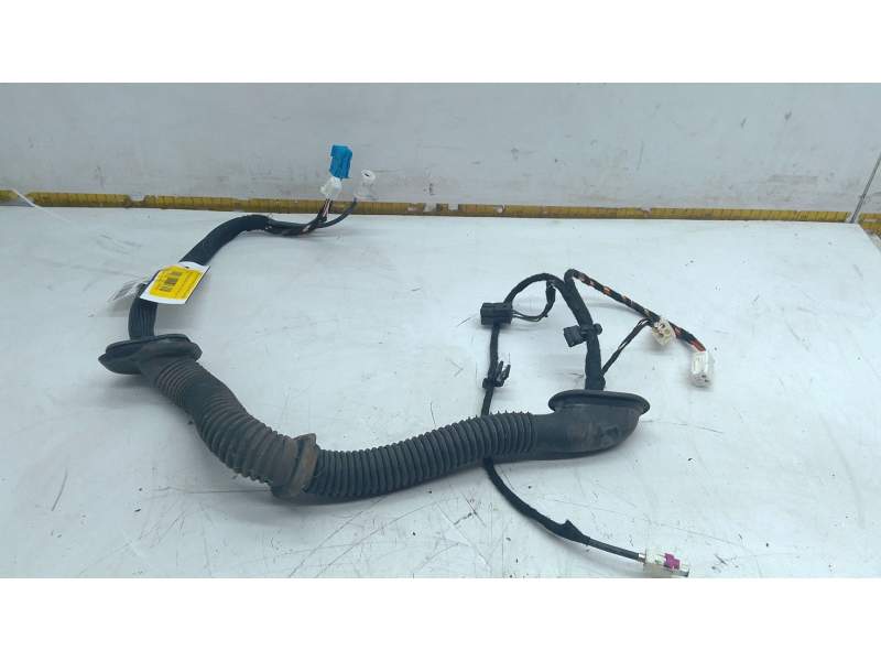 Recambio de instalacion puerta delantera izquierda para mercedes-benz gla (h247) gla 200 (247.787) referencia OEM IAM A177540712