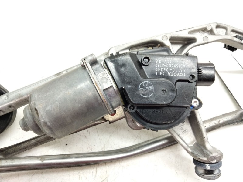 Recambio de motor limpia delantero para toyota auris referencia OEM IAM 8511002340  