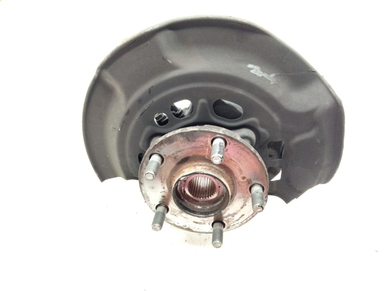 Recambio de mangueta delantera izquierda para toyota auris referencia OEM IAM F05L5  