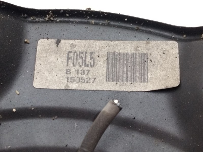 Recambio de mangueta delantera izquierda para toyota auris referencia OEM IAM F05L5  