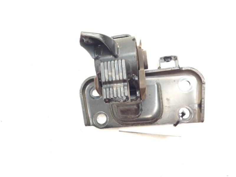 Recambio de soporte motor para toyota auris referencia OEM IAM   