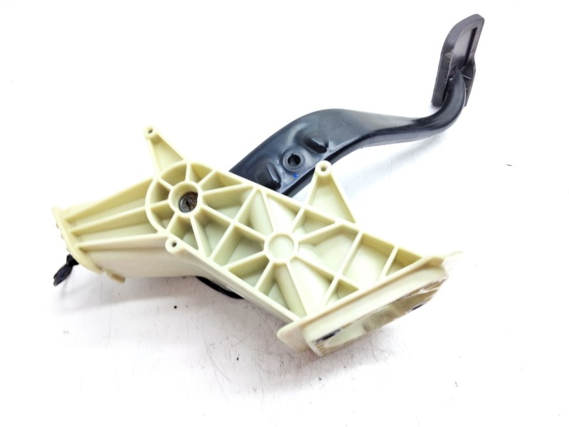 Recambio de pedal freno para bmw 5 (f10) 520 d xdrive referencia OEM IAM   