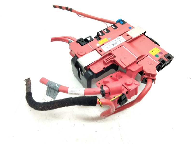 Recambio de caja fusibles para bmw 5 (f10) 520 d xdrive referencia OEM IAM 924049006  