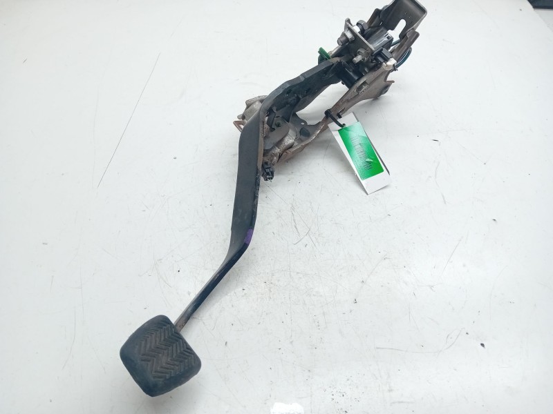 Recambio de pedal embrague para toyota auris referencia OEM IAM   