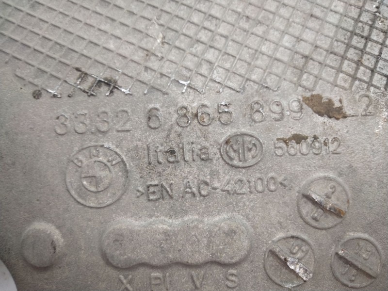 Recambio de brazo suspension inferior trasero izquierdo para bmw 5 (f10) 520 d xdrive referencia OEM IAM 6865899  