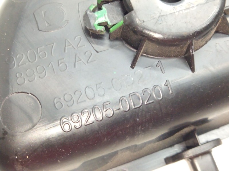 Recambio de maneta interior delantera derecha para toyota auris referencia OEM IAM 692050D201  