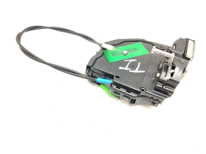 Recambio de cerradura puerta trasera izquierda para toyota auris referencia OEM IAM   