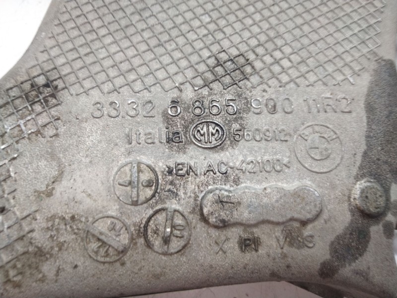 Recambio de brazo suspension inferior trasero derecho para bmw 5 (f10) 520 d xdrive referencia OEM IAM 5865900  