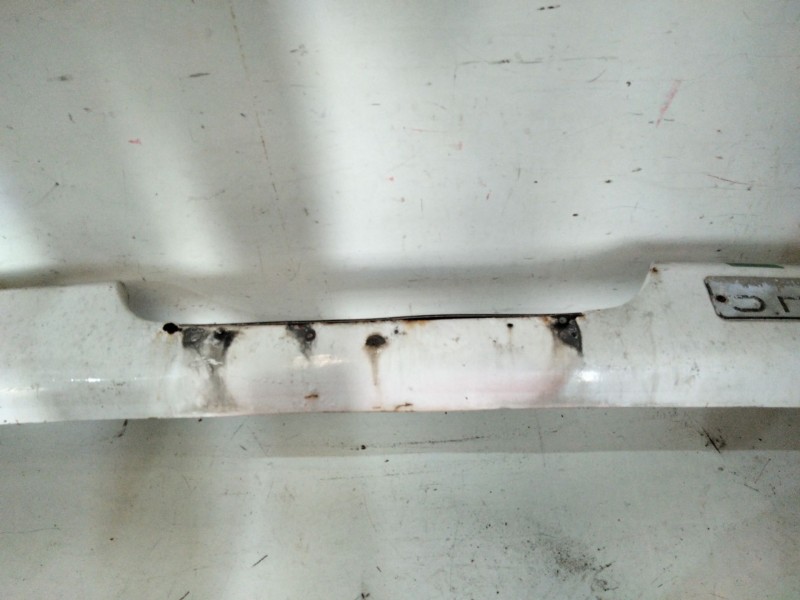 Recambio de paragolpes delantero para daf fa laf 45.220 referencia OEM IAM   