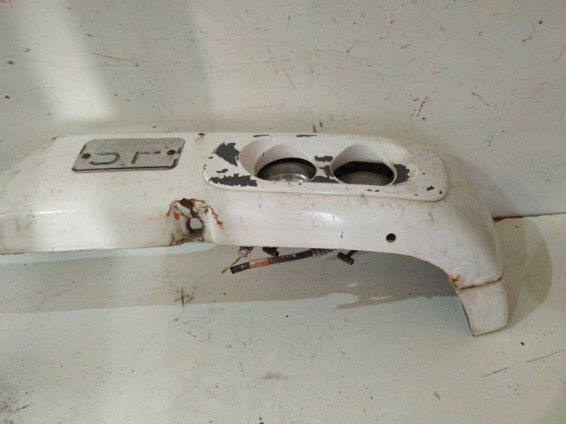 Recambio de paragolpes delantero para daf fa laf 45.220 referencia OEM IAM   