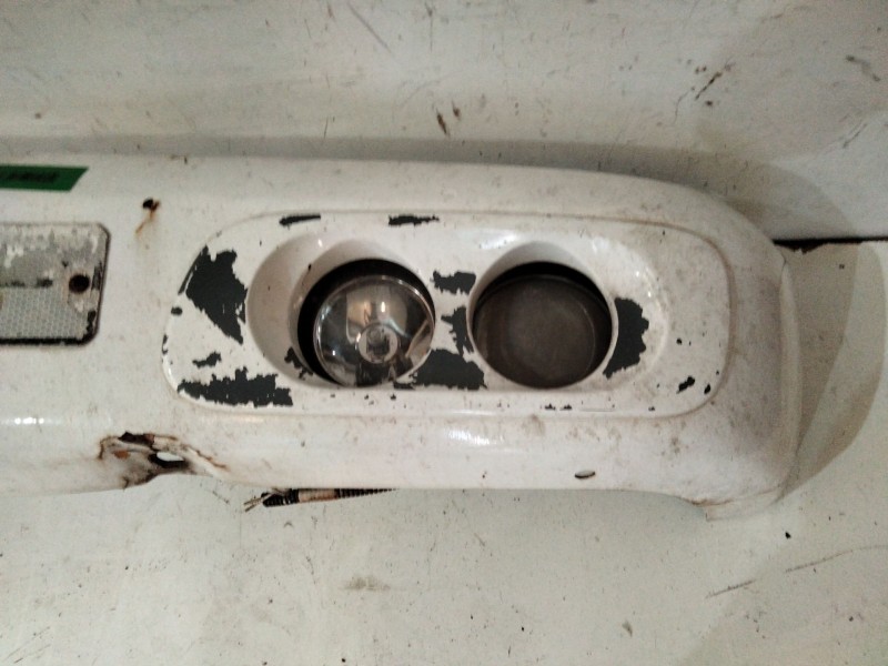 Recambio de paragolpes delantero para daf fa laf 45.220 referencia OEM IAM   