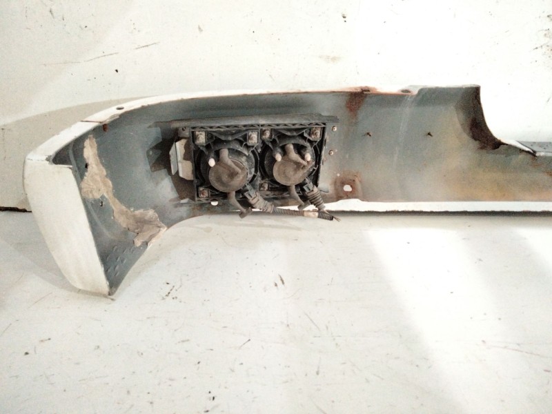 Recambio de paragolpes delantero para daf fa laf 45.220 referencia OEM IAM   