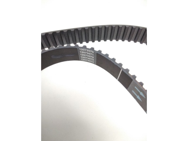 Recambio de kit distribucion para citroën saxo 1.5 diesel referencia OEM IAM 9620409980 0831R3 DAYCO