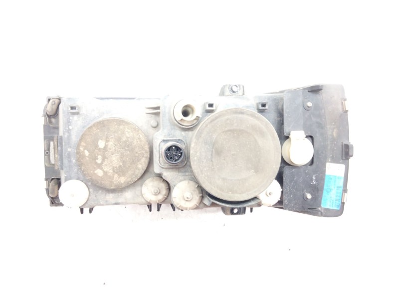 Recambio de faro izquierdo para daf fa laf 45.220 referencia OEM IAM 1699316  