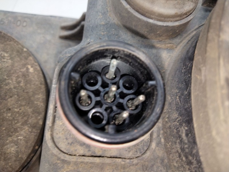 Recambio de faro izquierdo para daf fa laf 45.220 referencia OEM IAM 1699316  