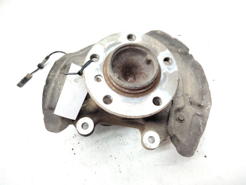 Recambio de mangueta delantera derecha para bmw 1 (f20) 118 d referencia OEM IAM 579228602  