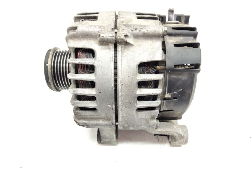 Recambio de alternador para bmw 1 (f20) 118 d referencia OEM IAM 7823343  