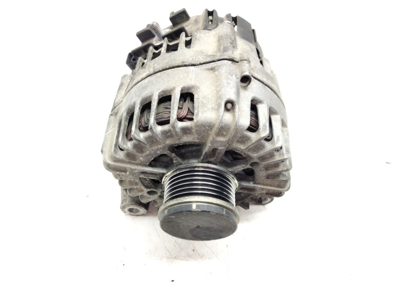 Recambio de alternador para bmw 1 (f20) 118 d referencia OEM IAM 7823343  