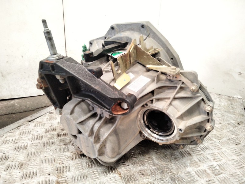 Recambio de caja cambios para renault master ii autobús (jd) 2.5 dci 120 referencia OEM IAM PK6379  