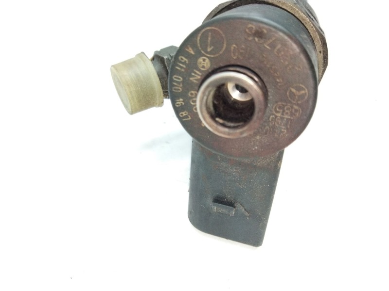 Recambio de inyector para mercedes-benz sprinter 5-t caja/chasis (b905) 616 cdi (905.612, 905.613, 905.622, 905.623) referencia 