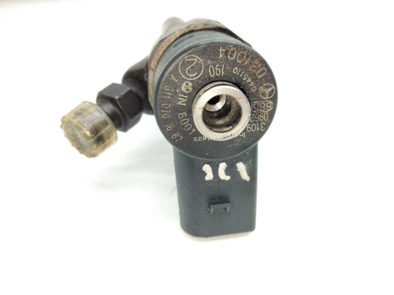 Recambio de inyector para mercedes-benz sprinter 5-t caja/chasis (b905) 616 cdi (905.612, 905.613, 905.622, 905.623) referencia 