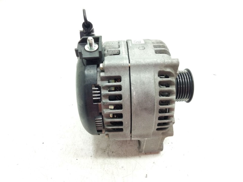 Recambio de alternador para bmw 5 (f10) 520 d xdrive referencia OEM IAM 76481404  