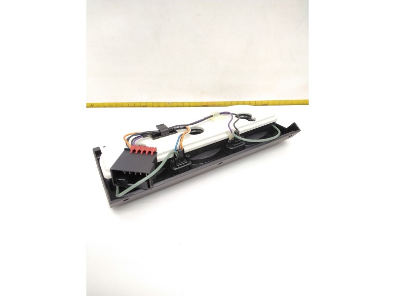 Recambio de escudo acondicionador para fiat tipo (160_) 1.7 d (160.ag) referencia OEM IAM 181124080 NEGRO 