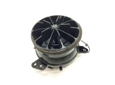 Recambio de aireador izquierdo para toyota auris referencia OEM IAM 5556862280   2