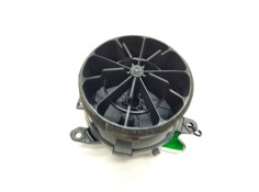 Recambio de aireador derecho para toyota auris referencia OEM IAM 5556862280   2