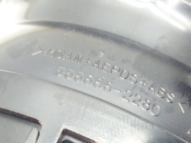 Recambio de aireador derecho para toyota auris referencia OEM IAM 5556862280  