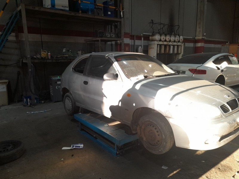 daewoo lanos (klat) del año 2000