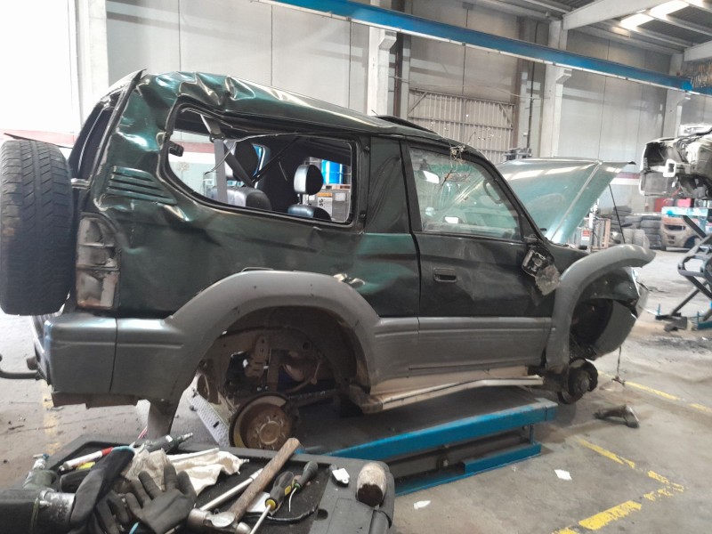 toyota land cruiser 90 (_j9_) del año 1999