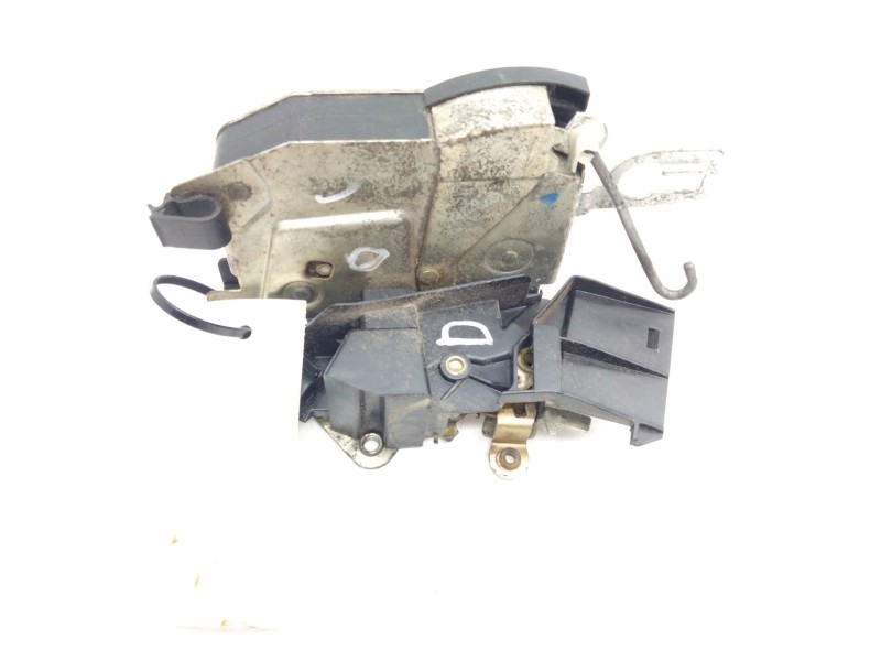 Recambio de cerradura puerta delantera derecha para bmw 3 compact (e36) 316 i referencia OEM IAM   