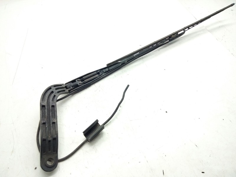 Recambio de brazo limpia delantero izquierdo para daf fa laf 45.220 referencia OEM IAM   