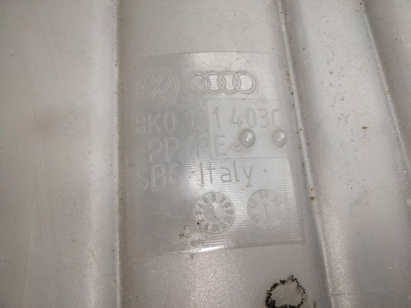 Recambio de deposito expansion para audi a5 sportback (8t) 2.0 16v tdi referencia OEM IAM 8K01214030  