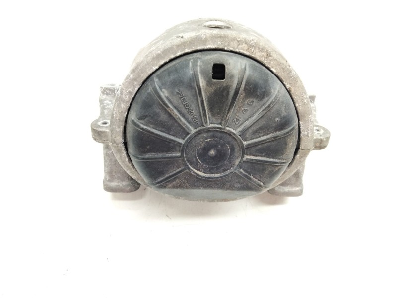 Recambio de soporte motor derecho inferior para audi a5 sportback (8t) 2.0 16v tdi referencia OEM IAM   