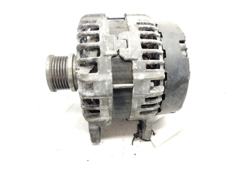 Recambio de alternador para audi a5 sportback (8t) 2.0 16v tdi referencia OEM IAM 03L903017E  