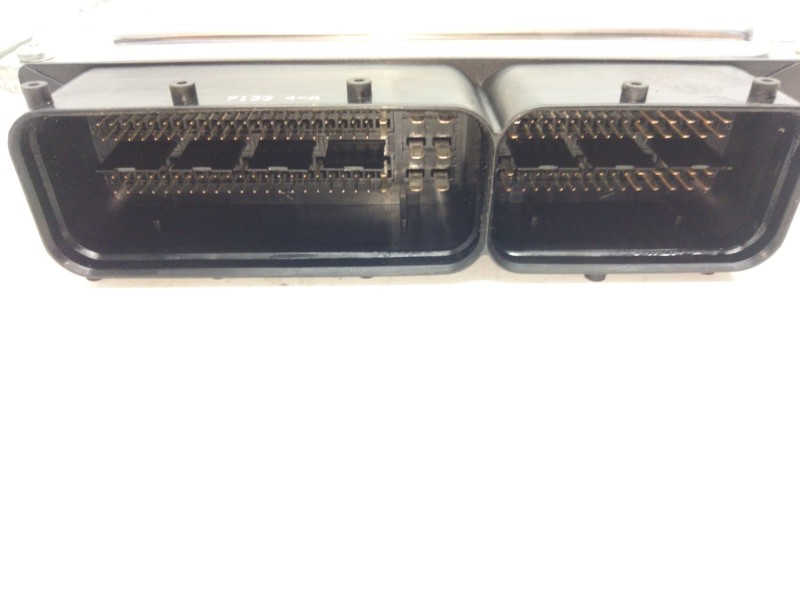 Recambio de centralita motor uce para audi a5 sportback (8t) 2.0 16v tdi referencia OEM IAM 03L906018AC 0281018375 