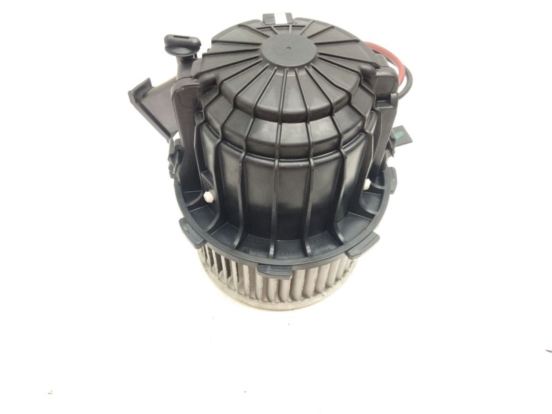 Recambio de motor calefaccion para audi a5 sportback (8t) 2.0 16v tdi referencia OEM IAM   