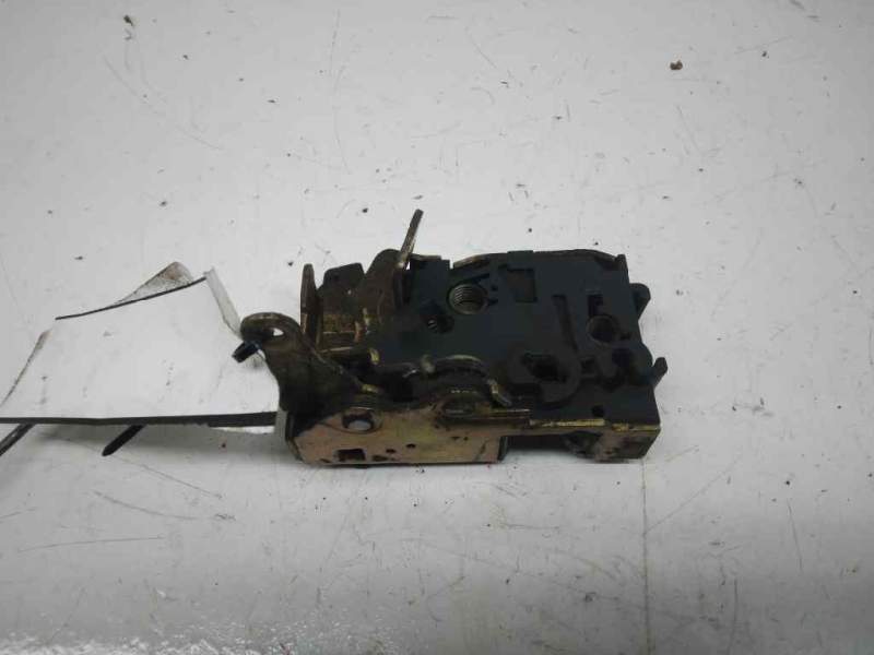 Recambio de cerradura puerta trasera izquierda para citroën ax 14 trs tecnic referencia OEM IAM 913729  
